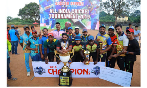 കായിക പ്രേമികളുടെ ഇച്ഛാശക്തിയില് മാലിന്യ നിക്ഷേപം സ്ഥലം മൈതാനമായി മാറി കായിക പ്രേമികളുടെ ഇച്ഛാശക്തിയില് മാലിന്യ നിക്ഷേപം സ്ഥലം മൈതാനമായി മാറി