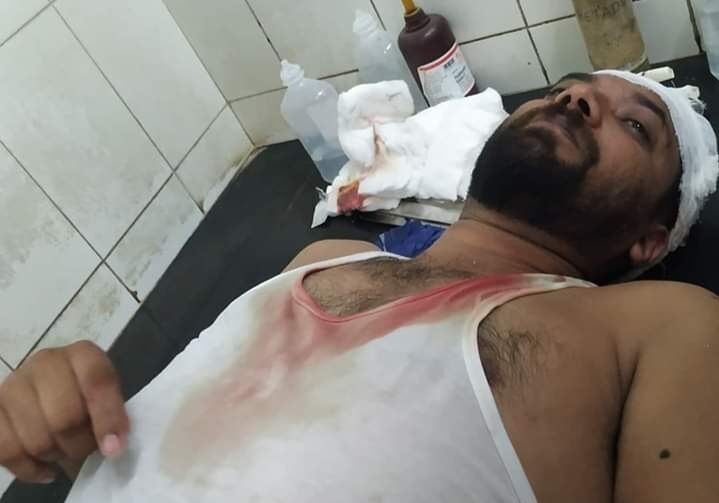 ഷാഫി പറമ്പിലിന് മര്ദ്ദനം: അഡീ.ചീഫ് സെക്രട്ടറി അന്വേഷിക്കും ഷാഫി പറമ്പിലിന് മര്ദ്ദനം: അഡീ.ചീഫ് സെക്രട്ടറി അന്വേഷിക്കും