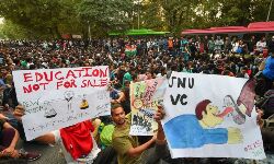 ജെഎന്‍യു: വിദ്യാര്‍ഥി സമരം തുടരുന്നു; ഇന്ന് വീണ്ടും പാര്‍ലിമെന്റ് മാര്‍ച്ച്