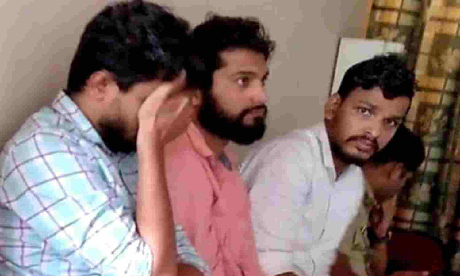കള്ളനോട്ട് കേസില് മൂന്ന് പ്രതികള്ക്ക് പത്ത് വര്ഷം തടവ് കള്ളനോട്ട് കേസില് മൂന്ന് പ്രതികള്ക്ക് പത്ത് വര്ഷം തടവ്