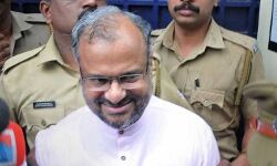 เดชเตเดกเดจเดเตเดเตเดธเต; เดฌเดฟเดทเดชเตเดชเต เดซเตเดฐเดพเดเตเดเต เดฎเตเดณเดฏเตเดเตเดเดฒเตโ เดเดจเตเดจเต เดเตเดเดคเดฟเดฏเดฟเดฒเตโ เดนเดพเดเดฐเดพเดเตเด เดชเตเดกเดจเดเตเดเตเดธเต; เดฌเดฟเดทเดชเตเดชเต เดซเตเดฐเดพเดเตเดเต เดฎเตเดณเดฏเตเดเตเดเดฒเตโ เดเดจเตเดจเต เดเตเดเดคเดฟเดฏเดฟเดฒเตโ เดนเดพเดเดฐเดพเดเตเด