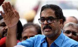 เดซเดพเดคเตเดคเดฟเดฎเดฏเตเดเต เดฎเดฐเดฃเดคเตเดคเดฟเดฒเตโ เดธเดนเดชเดพเด เดฟเดเดณเตโเดเตเดเตเด เดชเดเตเดเตเดฃเตเดเตเดจเตเดจเต เดชเดฟเดคเดพเดตเต เดซเดพเดคเตเดคเดฟเดฎเดฏเตเดเต เดฎเดฐเดฃเดคเตเดคเดฟเดฒเตโ เดธเดนเดชเดพเด เดฟเดเดณเตโเดเตเดเตเด เดชเดเตเดเตเดฃเตเดเตเดจเตเดจเต เดชเดฟเดคเดพเดตเต