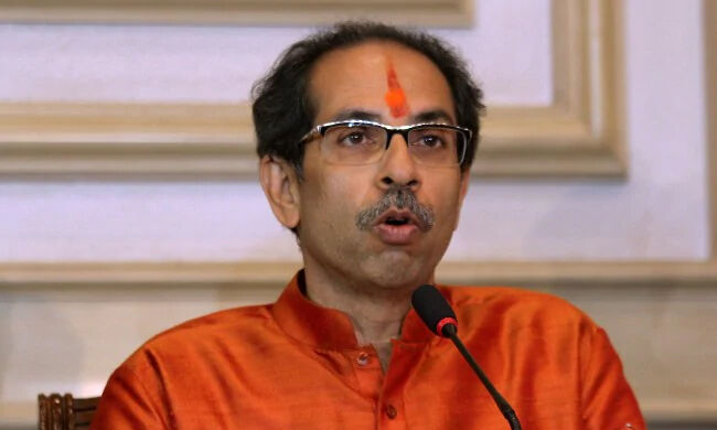 ഹിന്ദുത്വത്തെ ബിജെപി രാഷ്ട്രീയ സൗകര്യത്തിനനുസരിച്ച് ഉപയോഗിക്കുന്നു; വിമര്ശനവുമായി ഉദ്ധവ് താക്കറെ ഹിന്ദുത്വത്തെ ബിജെപി രാഷ്ട്രീയ സൗകര്യത്തിനനുസരിച്ച് ഉപയോഗിക്കുന്നു; വിമര്ശനവുമായി ഉദ്ധവ് താക്കറെ