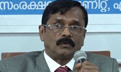 ബാലാവകാശ കമ്മീഷന്‍ ചെയര്‍മാന് ചീഫ് സെക്രട്ടറിക്ക് തുല്യമായ പദവി നല്‍കുന്നു