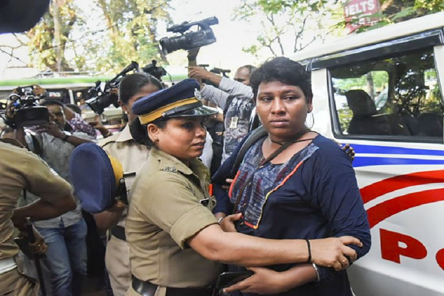 ശബരിമല വിഷയത്തില് ഇപ്പോള് ഒരിടപെടലും നടത്തുന്നില്ല: സുപ്രിംകോടതി ശബരിമല വിഷയത്തില് ഇപ്പോള് ഒരിടപെടലും നടത്തുന്നില്ല: സുപ്രിംകോടതി