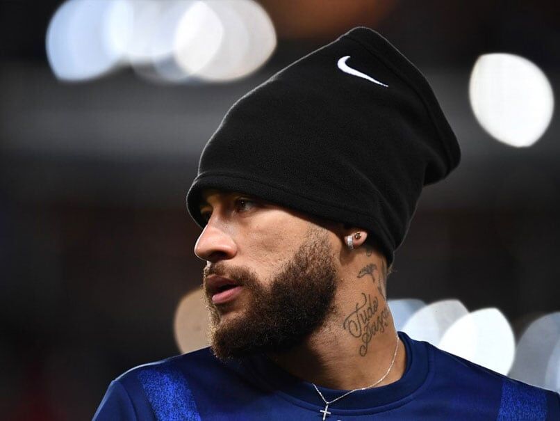 ബാഴ്സലോണയ്ക്കെതിരേ പരാതിയുമായി നെയ്മര് ബാഴ്സലോണയ്ക്കെതിരേ പരാതിയുമായി നെയ്മര്