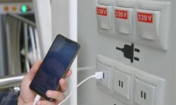 പൊതുഇടങ്ങളിൽ ഫോൺ ചാര്‍ജിങ്: പണം പോവാതെ നോക്കാന്‍ എസ്ബിഐയുടെ നിര്‍ദേശം