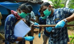 മധ്യവയസ്‌കയെയും ഗൃഹനാഥനെയും മരിച്ച നിലയില്‍  കണ്ടെത്തി