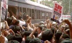 കോഴിക്കോട് യൂത്ത് ലീഗ് മാര്‍ച്ചില്‍ സംഘര്‍ഷം; എം കെ മുനീറും പി കെ ഫിറോസും അറസ്റ്റില്‍