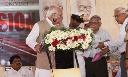 ഇവിടെയല്ലാതെ മറ്റെവിടെ പ്രതിഷേധിക്കും; ഗവര്‍ണറുടെ ആരോപണത്തില്‍ നിലപാട് വ്യക്തമാക്കി ഇര്‍ഫാന്‍ ഹബീബ്