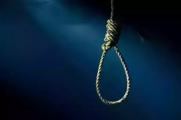 മലയാളി പ്രവാസി സൗദി അറേബ്യയില് തൂങ്ങിമരിച്ച നിലയില് മലയാളി പ്രവാസി സൗദി അറേബ്യയില് തൂങ്ങിമരിച്ച നിലയില്