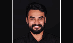 ജെഎന്യു അക്രമം; മുഖമൂടിയണിഞ്ഞ ഭീരുക്കള് ശിക്ഷിക്കപ്പെടുന്നത് വരെ രാജ്യം ഉറങ്ങില്ല: ടൊവിനോ തോമസ് ജെഎന്യു അക്രമം; മുഖമൂടിയണിഞ്ഞ ഭീരുക്കള് ശിക്ഷിക്കപ്പെടുന്നത് വരെ രാജ്യം ഉറങ്ങില്ല: ടൊവിനോ തോമസ്