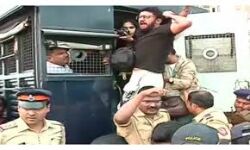 മുംബൈയില്‍ ഒക്കുപൈ ഗേറ്റ്‌വേ പ്രതിഷേധം പോലിസ് തടഞ്ഞു