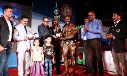 เดเต เดธเดฟ เดฑเตเดเดฟ เดฎเดฟเดธเตเดฑเตเดฑเดฐเตโ เดเตเดฐเดณ เดชเตเดฒเดฟเดธเต เดเต เดธเดฟ เดฑเตเดเดฟ เดฎเดฟเดธเตเดฑเตเดฑเดฐเตโ เดเตเดฐเดณ เดชเตเดฒเดฟเดธเต