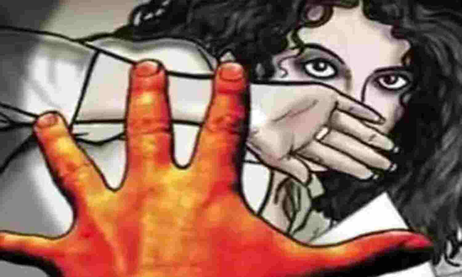 വിദ്യാർഥിനിയെ പീഡിപ്പിച്ച പോലിസുകാരന് അഞ്ച് വർഷം കഠിന തടവ് വിദ്യാർഥിനിയെ പീഡിപ്പിച്ച പോലിസുകാരന് അഞ്ച് വർഷം കഠിന തടവ്