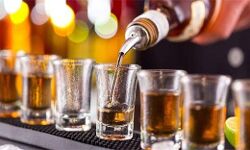 വ്യാജമദ്യ കേസ്; മണിച്ചനേയും ഭാര്യയേയും വെറുതെവിട്ടു