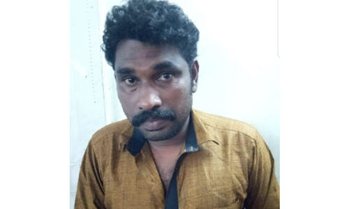 വിവാഹ വാഗ്ദാനം നല്കി വീട്ടമ്മയെ പീഡിപ്പിച്ച യുവാവ് അറസ്റ്റില് വിവാഹ വാഗ്ദാനം നല്കി വീട്ടമ്മയെ പീഡിപ്പിച്ച യുവാവ് അറസ്റ്റില്