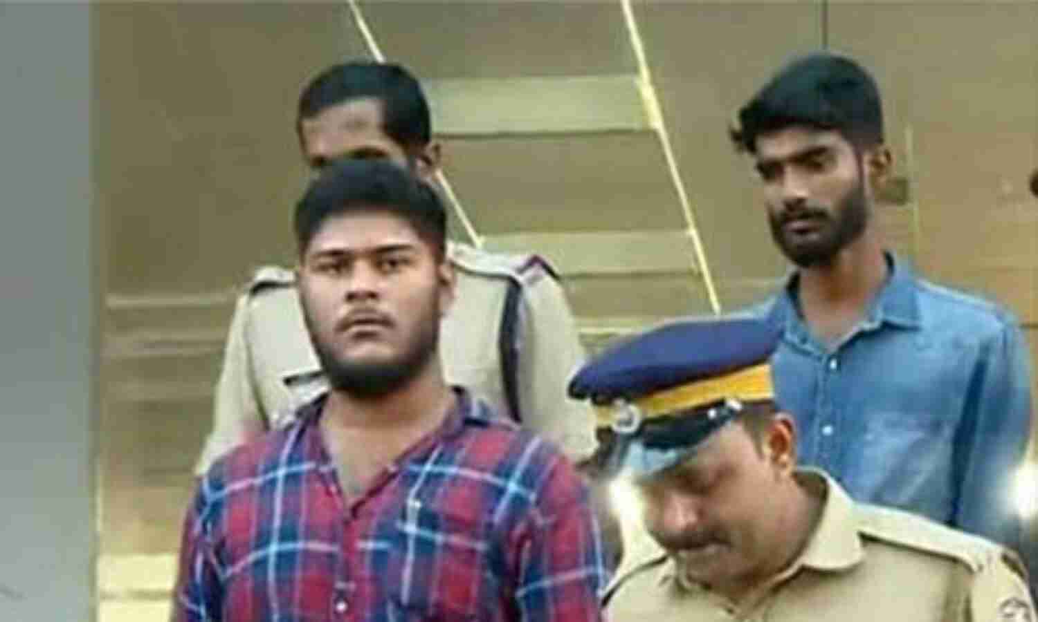 മാവോവാദി ബന്ധം ആരോപിച്ച് അറസ്റ്റ്; അലനെയും താഹയെയും അടുത്തമാസം 17 വരെ കൊച്ചി എന് ഐ എ കോടതി റിമാന്റു ചെയ്തു മാവോവാദി ബന്ധം ആരോപിച്ച് അറസ്റ്റ്; അലനെയും താഹയെയും അടുത്തമാസം 17 വരെ കൊച്ചി എന് ഐ എ കോടതി റിമാന്റു ചെയ്തു