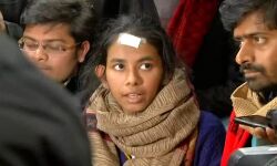 പ്രക്ഷോഭത്തിനിടെ കശ്മീരില്‍ നടക്കുന്നത് മറക്കാനാവില്ലെന്ന് ഐഷി ഘോഷ്