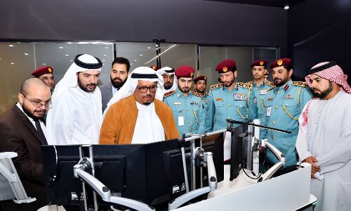 ദാഹി ഖല്ഫാന് ഷാര്ജ പോലീസ് ആസ്ഥാനം സന്ദര്ശിച്ചു. ദാഹി ഖല്ഫാന് ഷാര്ജ പോലീസ് ആസ്ഥാനം സന്ദര്ശിച്ചു.