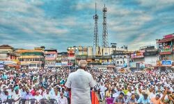 പൗരത്വനിഷേധം: പ്രതിരോധക്കോട്ട തീർത്ത് പത്തനംതിട്ട നഗരം