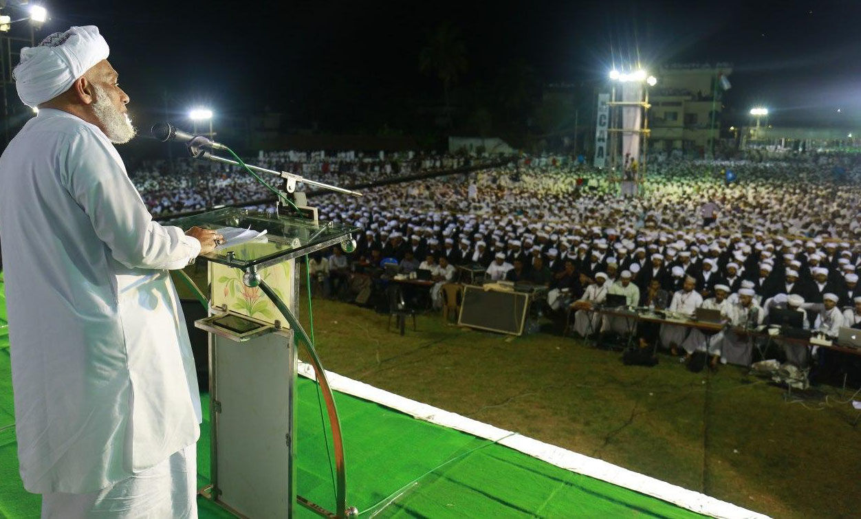 ജാമിഅ സമ്മേളനത്തിന് പരിസമാപ്തി; 261 യുവ പണ്ഡിതര്‍ ഇനി കര്‍മവീഥിയില്‍