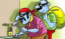 റേഷന്കട കുത്തിത്തുറന്ന് 257 ചാക്ക് സാധനങ്ങള് മോഷ്ടിച്ചു റേഷന്കട കുത്തിത്തുറന്ന് 257 ചാക്ക് സാധനങ്ങള് മോഷ്ടിച്ചു