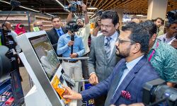 കാഷ്യര്‍ ഇല്ലാത്ത കൗണ്ടറുമായി ലുലു