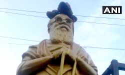 തമിഴ്‌നാട്ടില്‍ പെരിയാര്‍ പ്രതിമ തകര്‍ത്തു