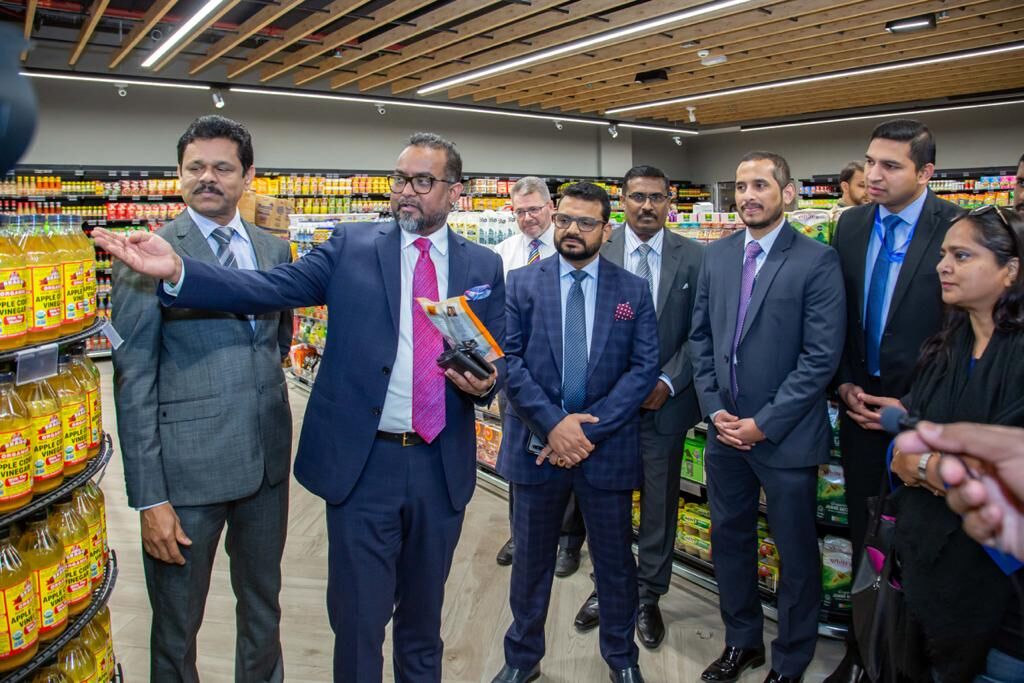 കാഷ്യര്‍ ഇല്ലാത്ത കൗണ്ടറുമായി ലുലു