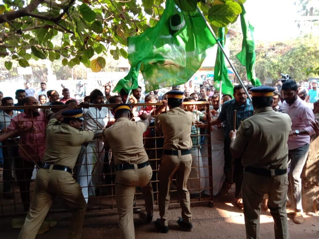 എന്‍പിആറിന് എന്യൂമറേറ്റര്‍മാരെ നിയമിക്കാന്‍ നഗരസഭ:   മഞ്ചേരി നഗരസഭാ സെക്രട്ടറിക്കെതിരേ പ്രതിഷേധം ശക്തം