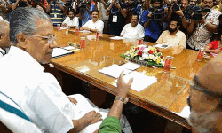 ക്രിസ്ത്യന് ന്യൂനപക്ഷങ്ങളുടെ പിന്നാക്കാവസ്ഥ പഠിക്കാന് കമ്മീഷന് ക്രിസ്ത്യന് ന്യൂനപക്ഷങ്ങളുടെ പിന്നാക്കാവസ്ഥ പഠിക്കാന് കമ്മീഷന്