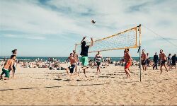 സംസ്ഥാന ബീച്ച് വോളി: കോഴിക്കോടും തിരുവനന്തപുരവും ജേതാക്കള്‍