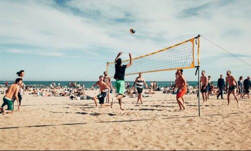 സംസ്ഥാന ബീച്ച് വോളി: കോഴിക്കോടും തിരുവനന്തപുരവും ജേതാക്കള്‍