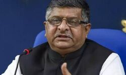 ഹൈക്കോടതി ജഡ്ജിമാരുടെ 395 ഒഴിവുകള്‍ നികത്താനുണ്ടെന്ന് കേന്ദ്ര നിയമ മന്ത്രി