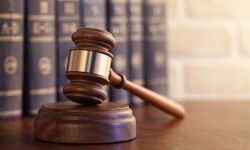 ടോമിന്‍  തച്ചങ്കരിക്കെതിരായ അനധികൃത സ്വത്ത് സമ്പാദനക്കേസ്; വിജിലന്‍സ് അന്വേഷണം തുടരാമെന്ന് ഹൈക്കോടതി