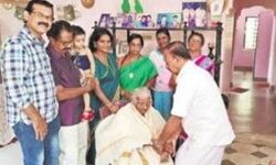 275ല്‍ 205 മാര്‍ക്ക്; 105 വയസ്സുള്ള ഭാഗീരഥിയമ്മ നാലാം ക്ലാസ് തുല്യതാ പരീക്ഷ പാസായി