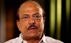 പ്രധാനമന്ത്രി രാജ്യത്തെ തെറ്റിദ്ധരിപ്പിക്കുന്നു: പി കെ കുഞ്ഞാലിക്കുട്ടി പ്രധാനമന്ത്രി രാജ്യത്തെ തെറ്റിദ്ധരിപ്പിക്കുന്നു: പി കെ കുഞ്ഞാലിക്കുട്ടി