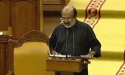 സംസ്ഥാനത്ത് 12000 പൊതു കക്കൂസുകള്‍ നിര്‍മിക്കും