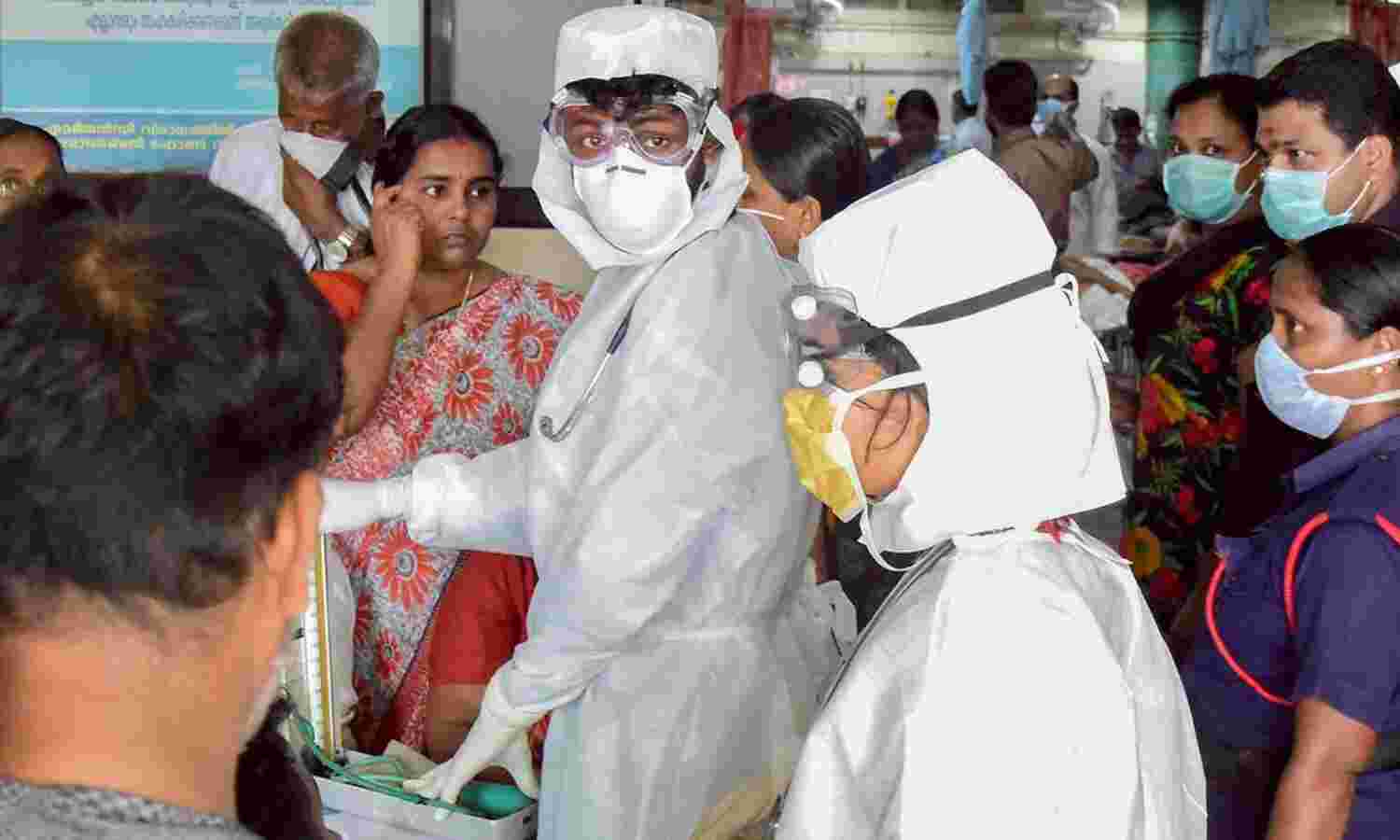 രാജ്യത്തെ ആദ്യ കൊറോണ വൈറസ് രോഗി സുഖം പ്രാപിക്കുന്നു; പൂനെയില്നിന്നുള്ള ഫലം കാത്ത് ഡോക്ടര്മാര് രാജ്യത്തെ ആദ്യ കൊറോണ വൈറസ് രോഗി സുഖം പ്രാപിക്കുന്നു; പൂനെയില്നിന്നുള്ള ഫലം കാത്ത് ഡോക്ടര്മാര്