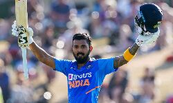 രാഹുലിന് സെഞ്ചുറി; കിവികള്‍ക്ക് ലക്ഷ്യം 297 റണ്‍സ്