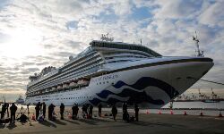 ജപ്പാന്‍ തീരത്ത് നങ്കൂരമിട്ട കപ്പലിലെ രണ്ട് ഇന്ത്യക്കാര്‍ക്ക് കൊറോണ സ്ഥിരീകരിച്ചു