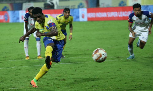 ഐഎസ്എല്‍: ബാംഗ്ലൂര്‍ പ്രതിരോധകോട്ട തകര്‍ത്ത് ബ്ലാസ്‌റ്റേഴ്‌സ്