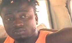 വ്യാജ പാസ്പോര്ട്ട്: ജാമ്യത്തിലിറങ്ങി മുങ്ങിയ നൈജീരിയന് ഫുട്ബോള് താരം കോഴിക്കോട് അറസ്റ്റില് വ്യാജ പാസ്പോര്ട്ട്: ജാമ്യത്തിലിറങ്ങി മുങ്ങിയ നൈജീരിയന് ഫുട്ബോള് താരം കോഴിക്കോട് അറസ്റ്റില്