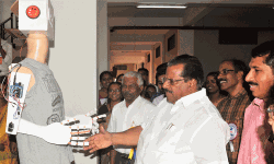 വ്യവസായത്തെ തടസപ്പെടുത്താന്‍ സര്‍ക്കാര്‍ അനുവദിക്കില്ല: മന്ത്രി ഇ പി ജയരാജന്‍