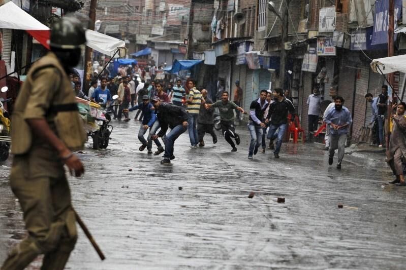 ക്രമസമാധാനത്തെ കുറിച്ച് ആശങ്ക: ജമ്മു കശ്മീര് പഞ്ചായത്ത് തിരഞ്ഞെടുപ്പ് മാറ്റി ക്രമസമാധാനത്തെ കുറിച്ച് ആശങ്ക: ജമ്മു കശ്മീര് പഞ്ചായത്ത് തിരഞ്ഞെടുപ്പ് മാറ്റി