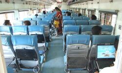 അമ്പലപ്പുഴയിലെ ഗുഡ്‌സ് ട്രെയിന്‍ അപകടം; ജനശതാബ്ദി കോട്ടയം വഴി തിരിച്ചുവിടും