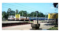 ആലപ്പുഴ വഴിയുള്ള ട്രെയിന്‍ ഗതാഗതം പുന:സ്ഥാപിച്ചു