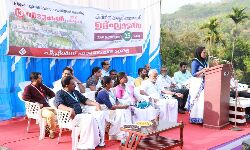 പ്രളയ പുനരധിവാസം: പീപ്പിള്‍സ് വില്ലേജ് നാടിന് സമര്‍പ്പിച്ചു