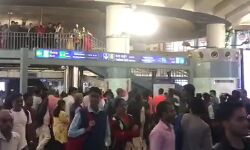 വെടിവച്ച് കൊല്ലൂ; കൊലവിളിയുമായി ഹിന്ദുത്വസംഘം ഡല്‍ഹി മെട്രോസ്‌റ്റേഷനില്‍